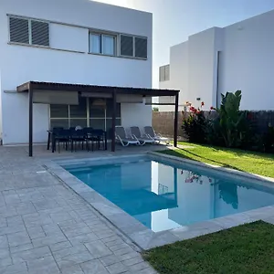Villa D'aina * Propiedad Privada Con Piscina, Cala'N Bosch (Menorca)